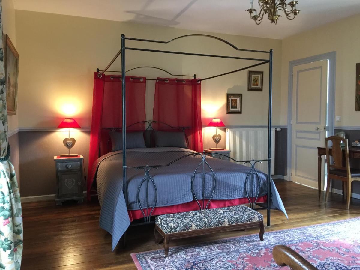 Chateau Le Barreau - Chambres D'Hotes Chemilly-sur-Yonne Kamer foto